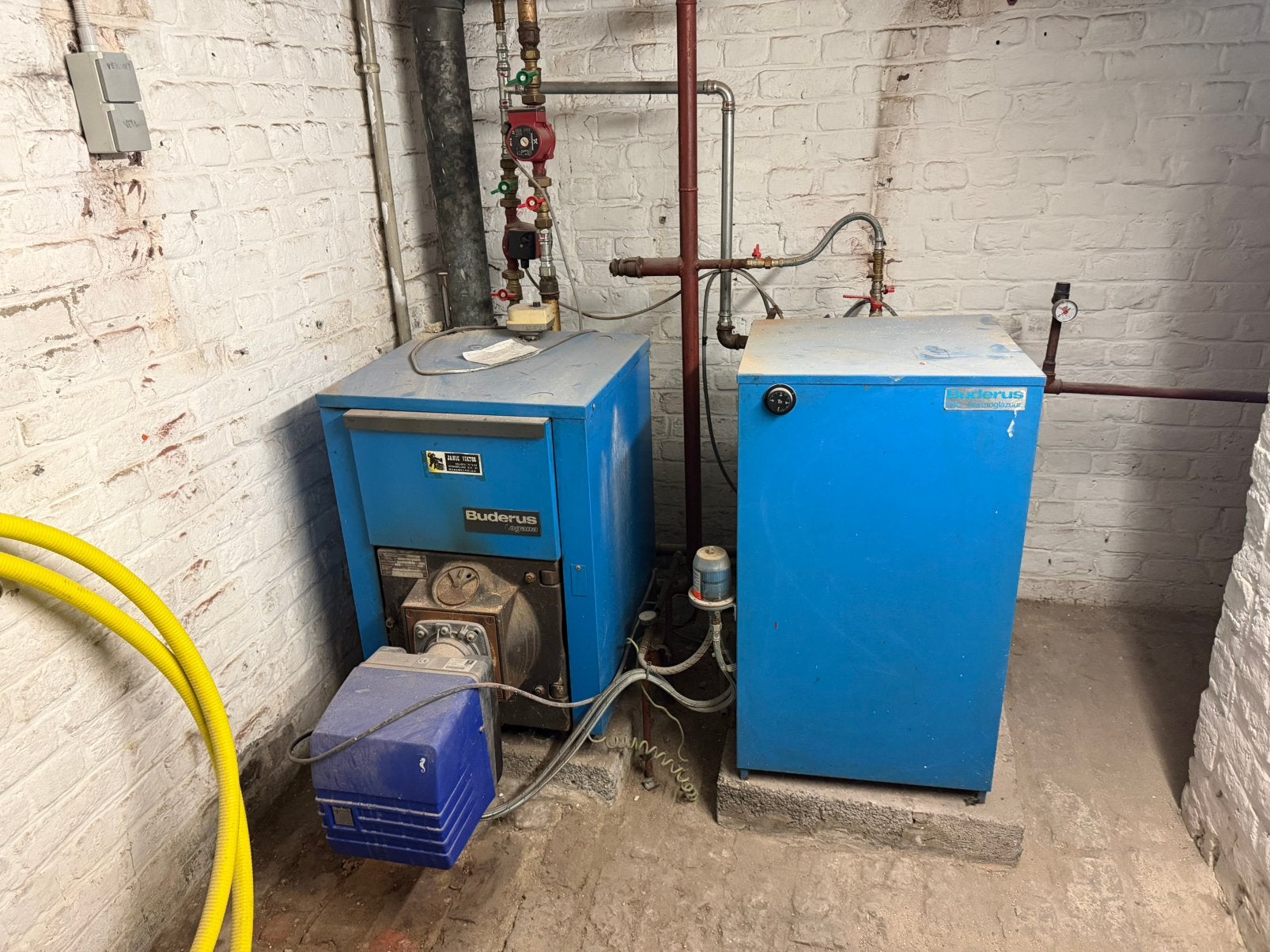 Buderus-verwarmingsketel en warmwaterboiler, Ophalen, Zo goed als nieuw