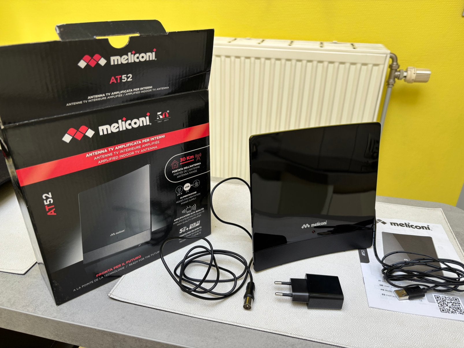 Antenne TV Intérieure Meliconi AT52 R1 USB, Enlèvement, Comme neuf