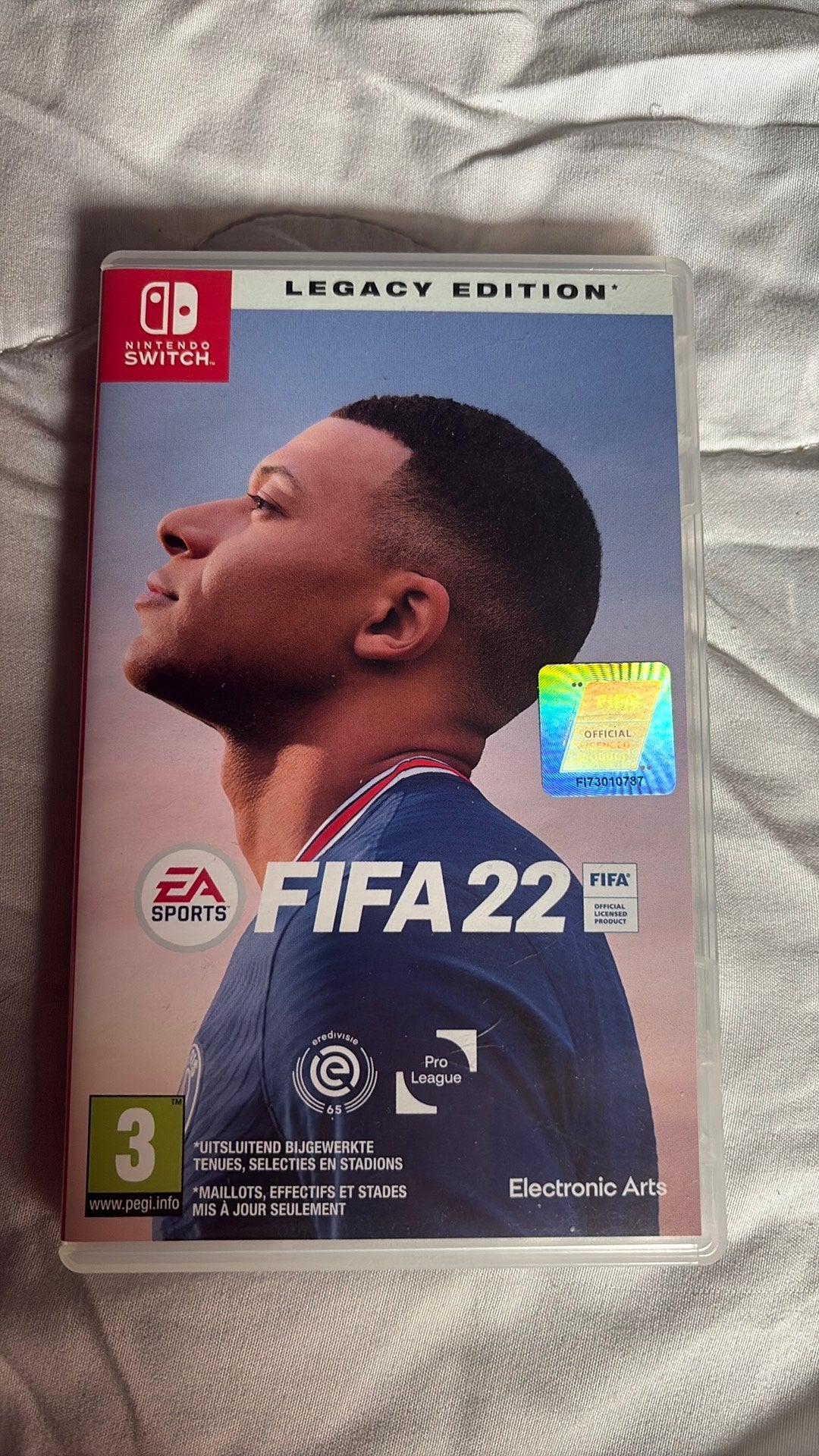 Spelletje Nintendo switch, Fifa22, Games en Spelcomputers, Ophalen, Zo goed als nieuw