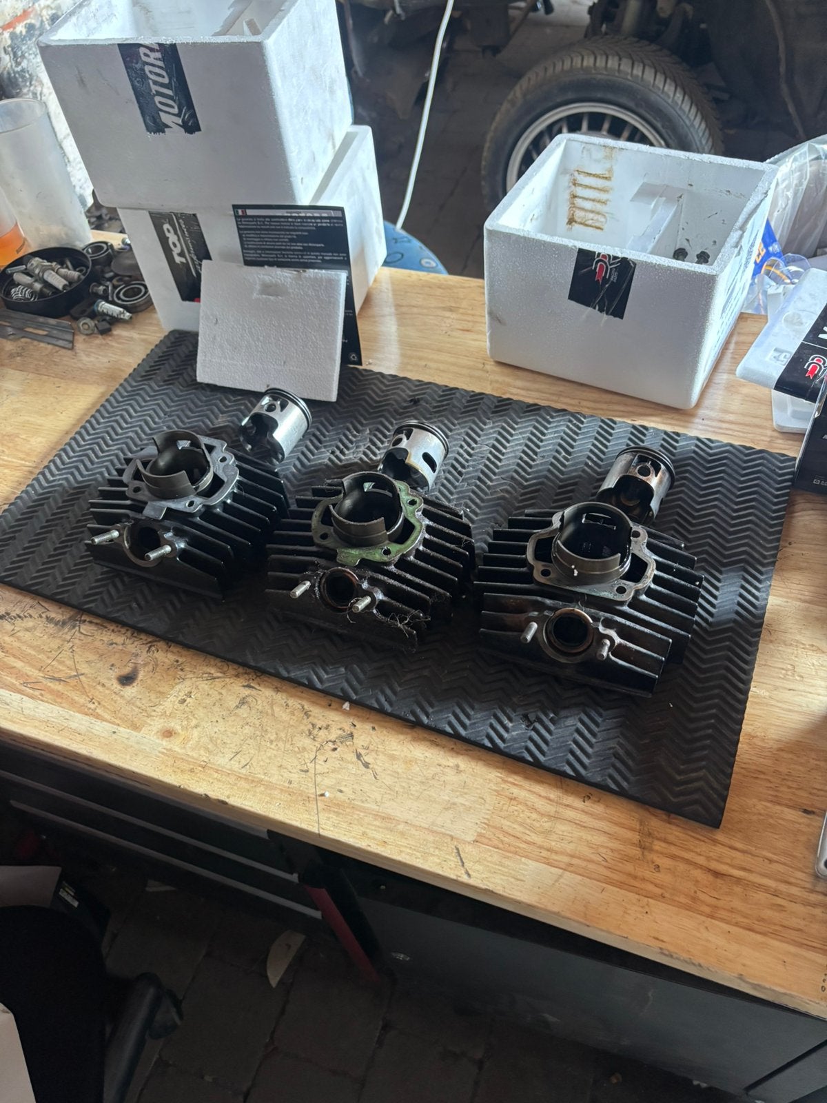 DR cilinders honda camino, Ophalen, Zo goed als nieuw