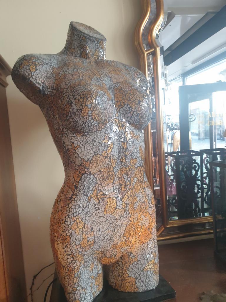 handgemaakte glasmozaïek torso sfeerlamp, Ophalen