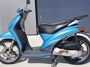 Peugeot 100 cc 2-takt, Vélos & Vélomoteurs, Scooters | Peugeot, Autres modèles, Enlèvement ou Envoi, 100 cm³, Comme neuf