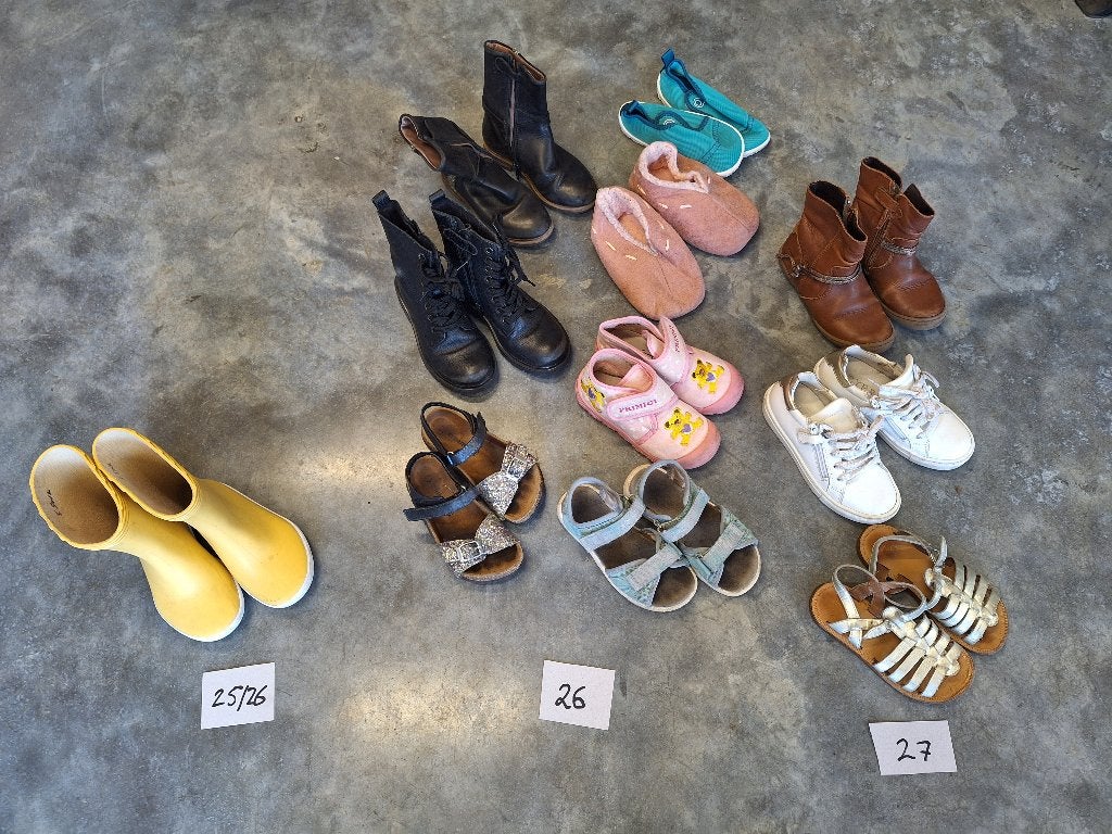 Schoenen kind maat 26, 27, Ophalen, Zo goed als nieuw, Meisje, Schoenen