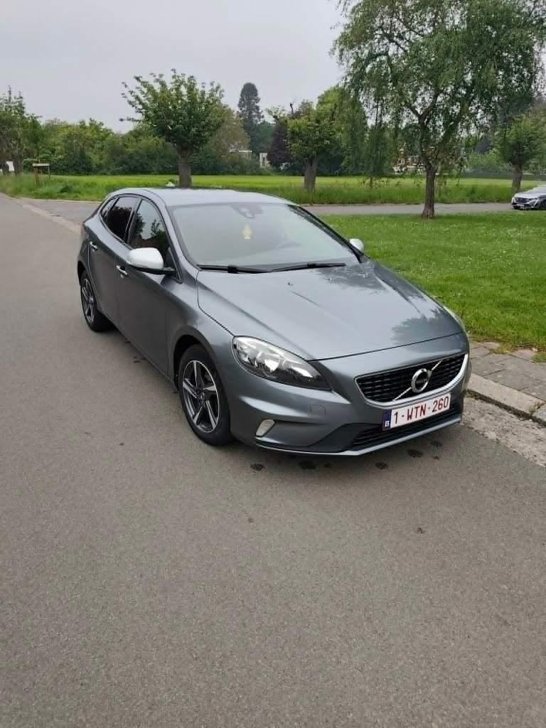volvo v40 r-design, Autos, Entreprise, Boîte manuelle, Diesel, V40