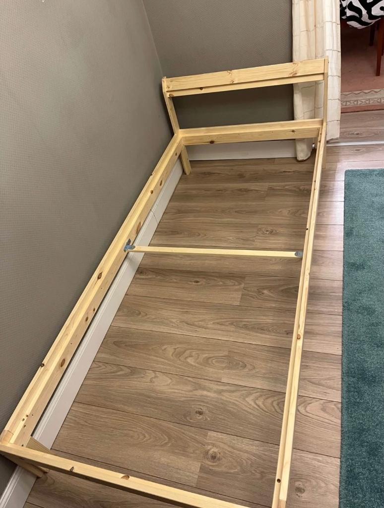 Neiden bedframe 1 persoons, Neuf, 90 cm, Une personne, Enlèvement