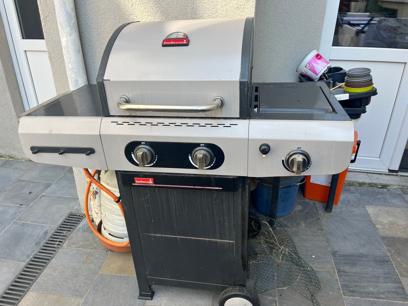 Gasbarbecue ️ KAPOT: TE REPAREREN ️, Ophalen, Gebruikt