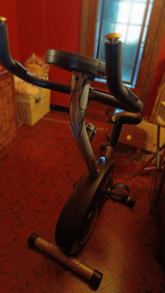 Hometrainer DUNLOP, Sport en Fitness, Fitnessapparatuur, Ophalen, Zo goed als nieuw, Benen, Hometrainer