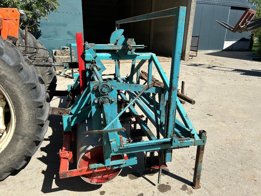 landbouwmachines (preiplanter ponsgatenmachine ), Enlèvement, Légume de pleine terre