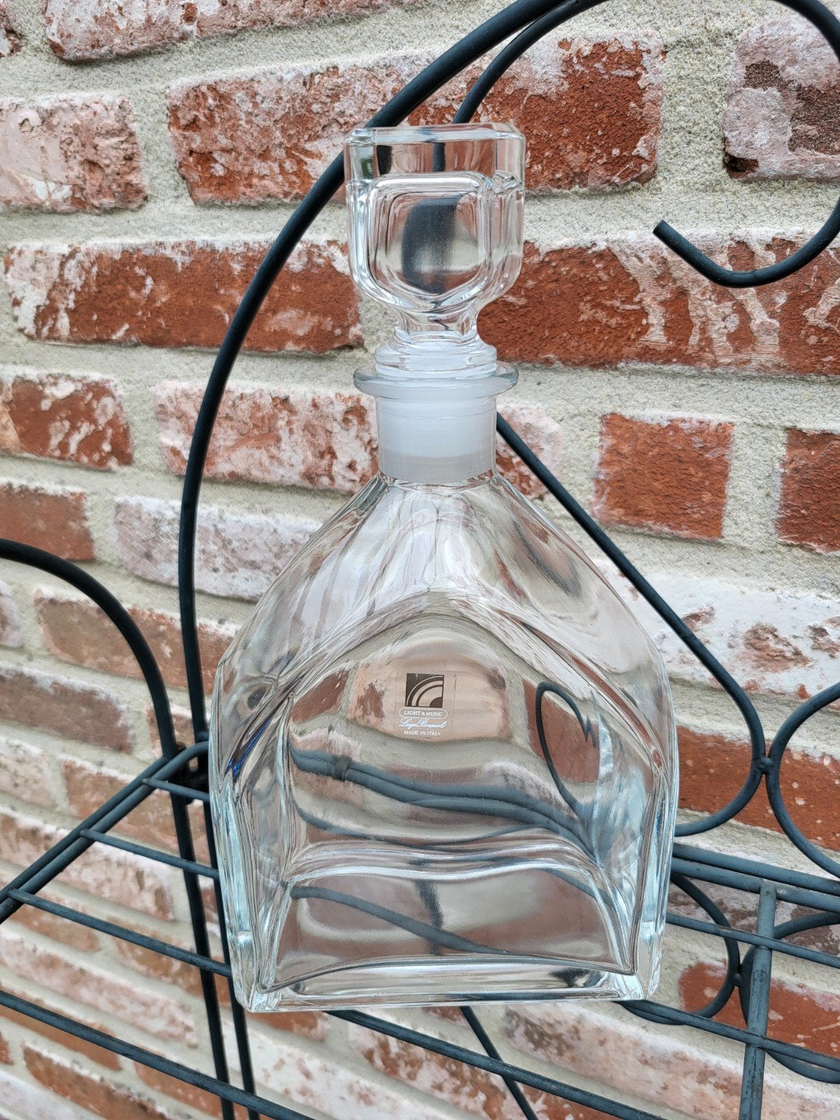 Magnifique carafe en verre Luigi Bormioli (Light & Music), Maison & Meubles, Accessoires pour la Maison | Porte-bouteilles, Enlèvement