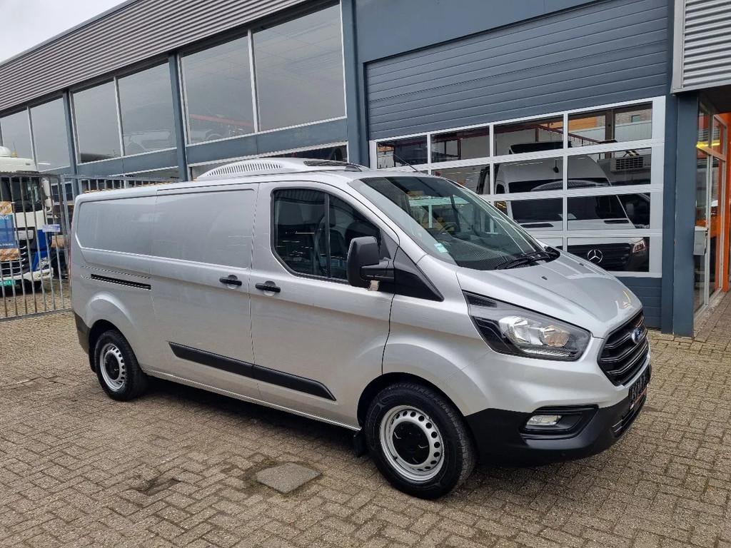 Ford Transit Custom L2 Koelwagen 2.0 TDCI 170 PK Carrier Vie, Autos, Cuir, Argent ou Gris, Achat, Euro 6