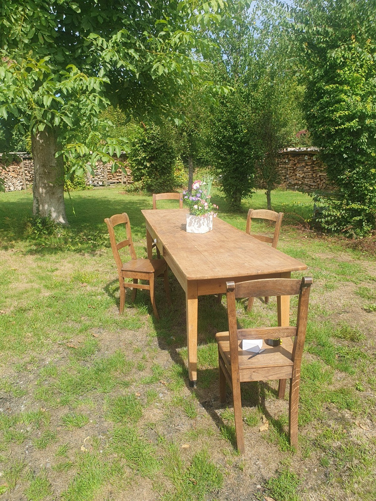 Table, Enlèvement