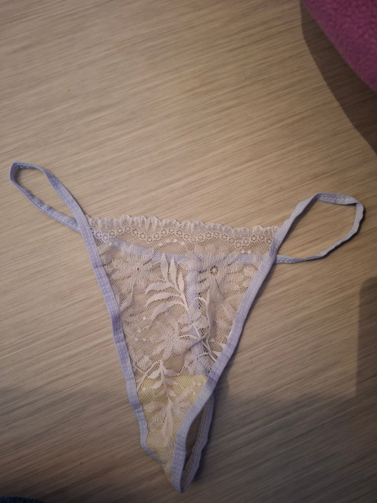 paarse string, Ophalen of Verzenden, String