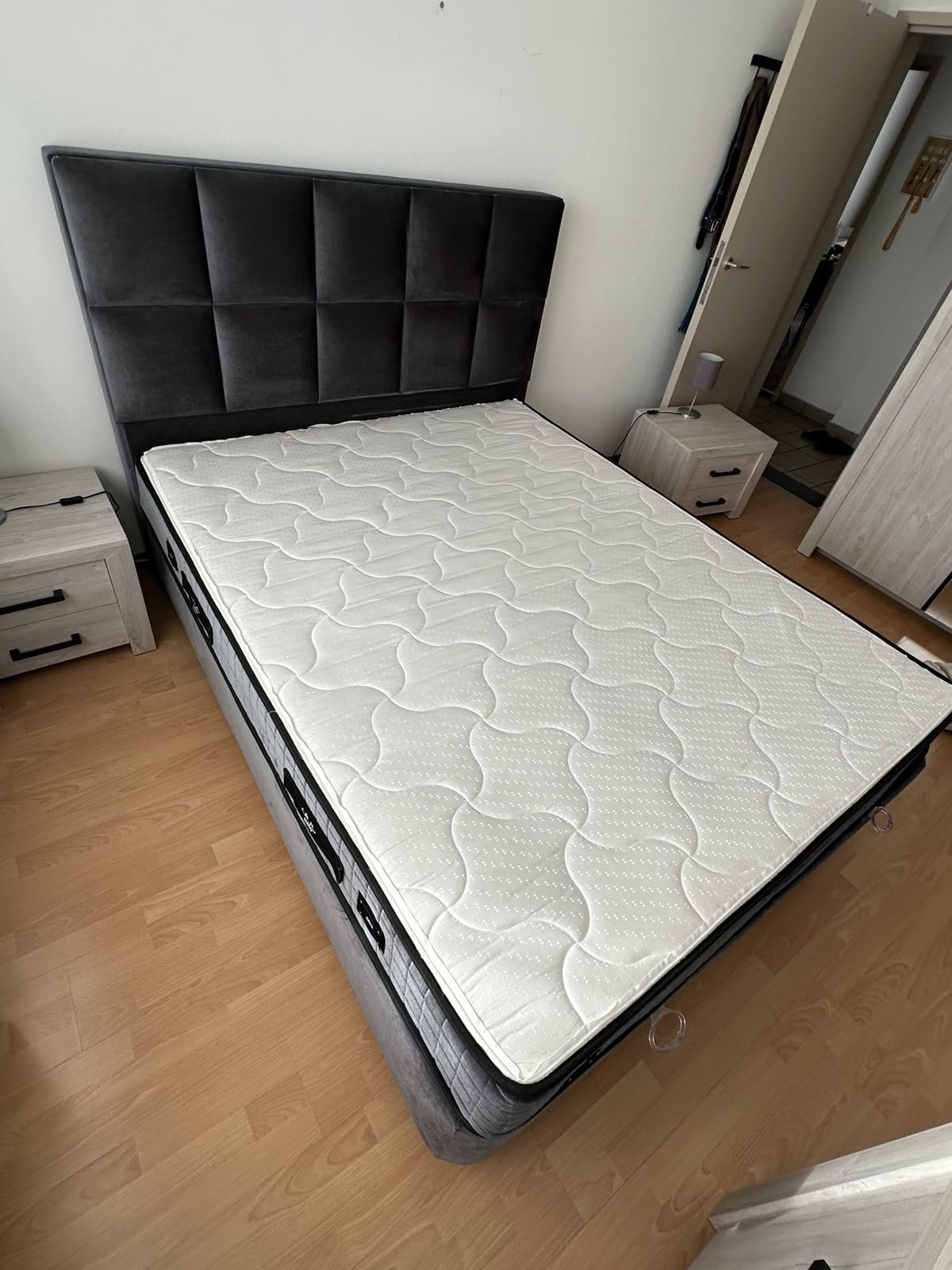 2 persoons boxspring met opbergruimte, Enlèvement, Comme neuf
