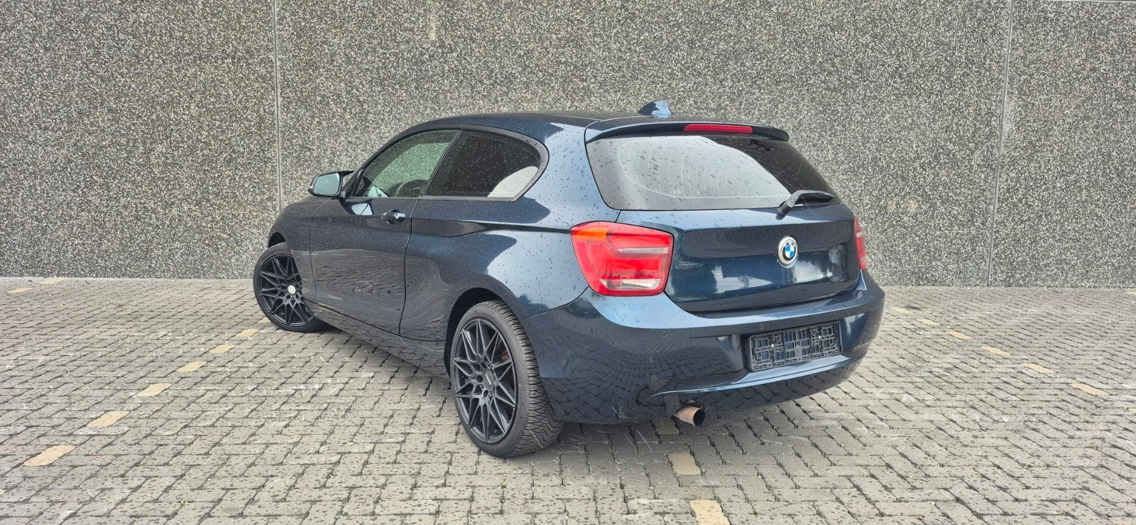 BMW 1-SERIE F20 *BENZINE*, Euro 5, Blauw, https://public.car-pass.be/vhr/e1dbf186-cd2d-4535-9880-41075cc062b8, Bedrijf