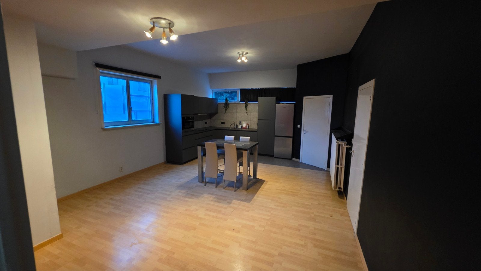 Gelijkvloers Appartement Centrum Deerlijk 108m², Tot 200 m², 2 kamers, 8540 DEERLIJK, Appartement