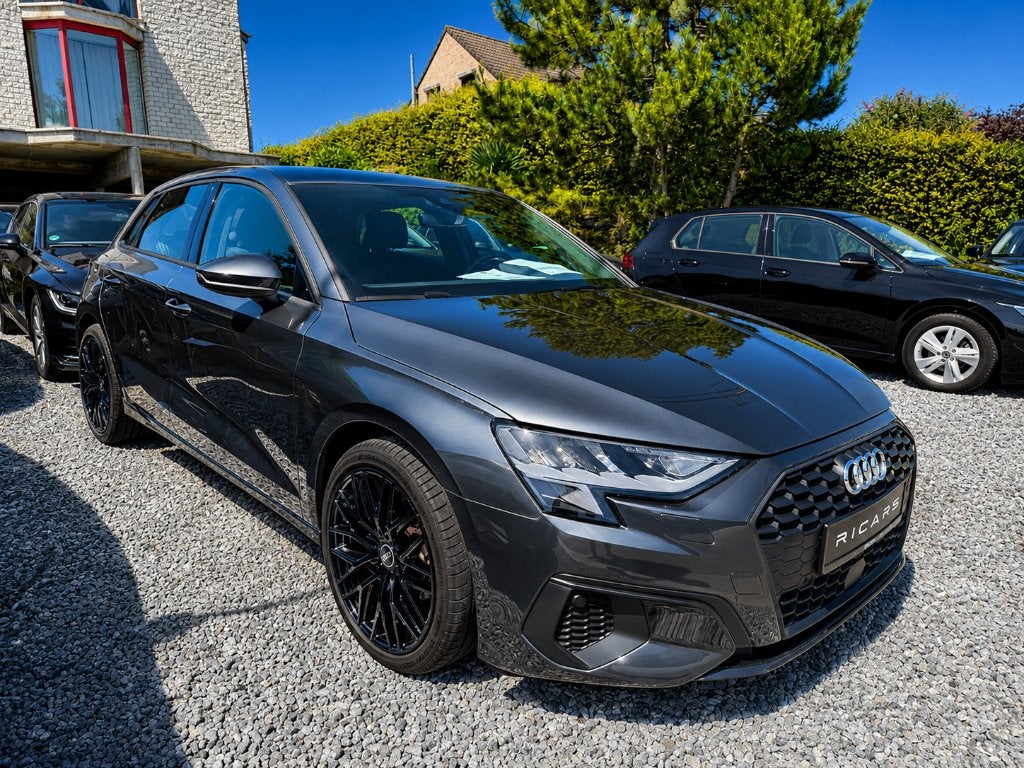 Audi A3 30TFSI MHEV S-Tronic Carplay GPS Carnet GARANTIE 1J, Auto's, Testrit aan huis, Stof, 5 zetels, 5 deurs