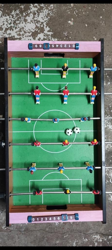 Baby-foot / Kicker de table pour enfants -Très bon état, Enlèvement