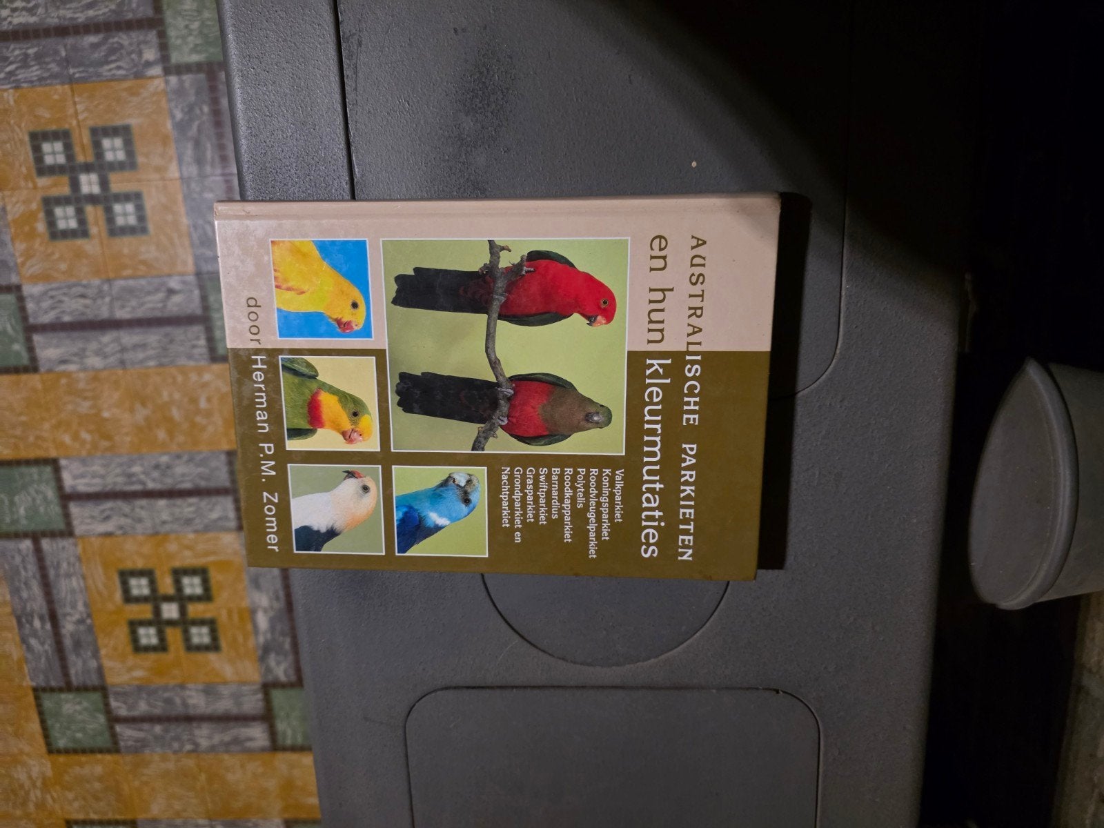 boek over parkieten, Ophalen