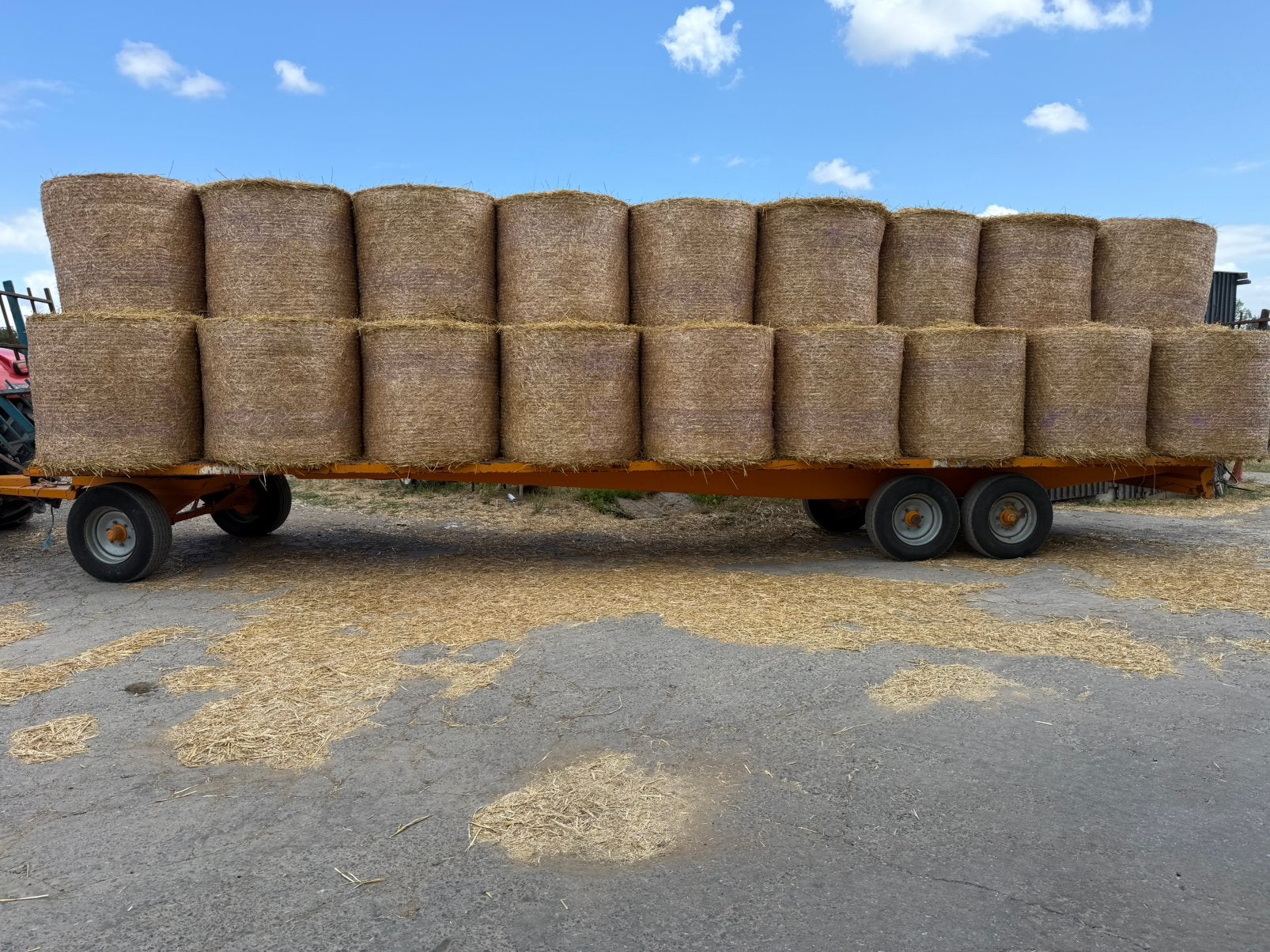 Paille de froment prx depart ferme 90€ la tonne, Articles professionnels, Agriculture | Aliments pour bétail, Enlèvement ou Envoi