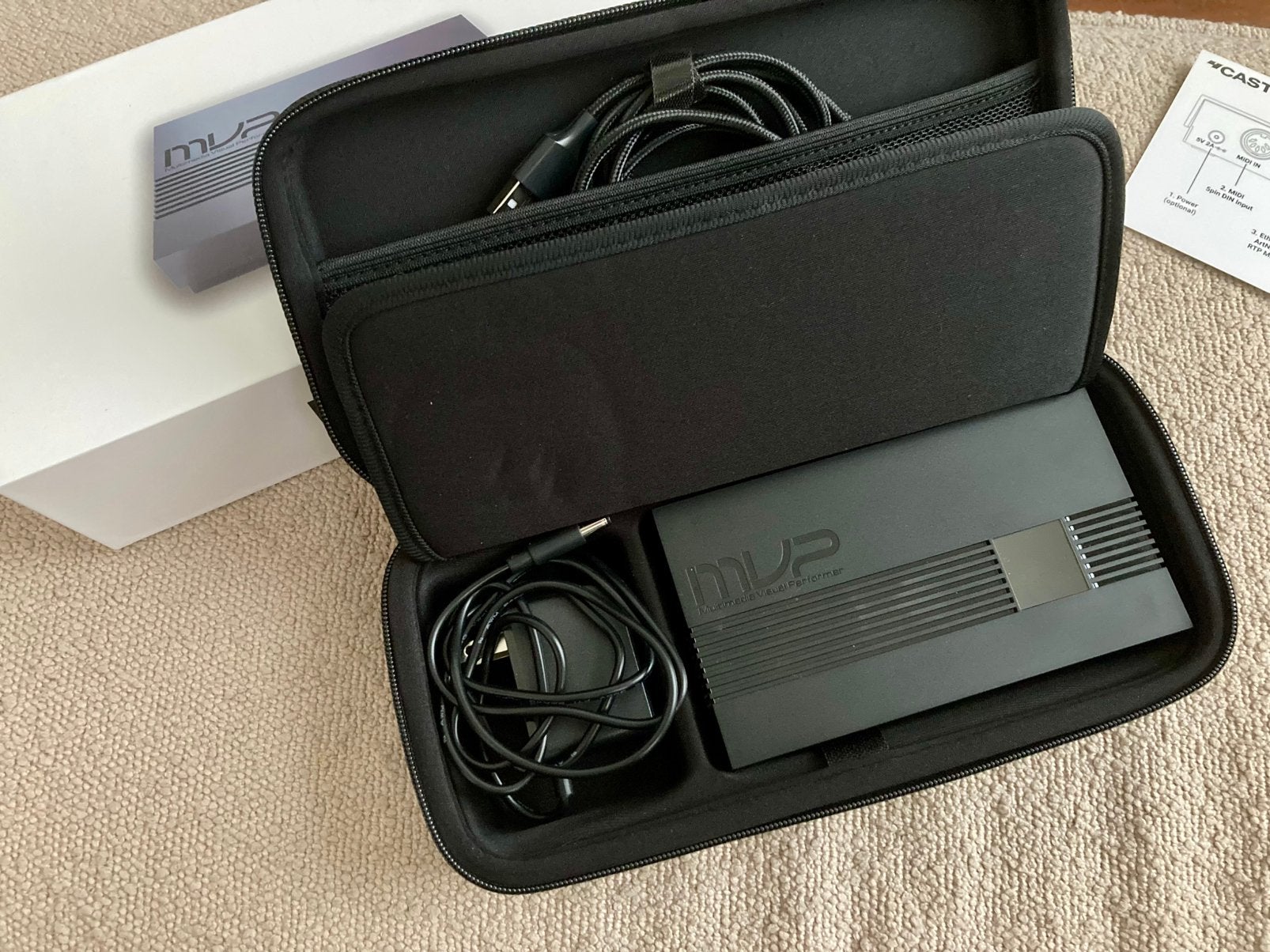 4Cast MVP Midi video player, Muziek en Instrumenten, Midi-apparatuur, Ophalen, Nieuw