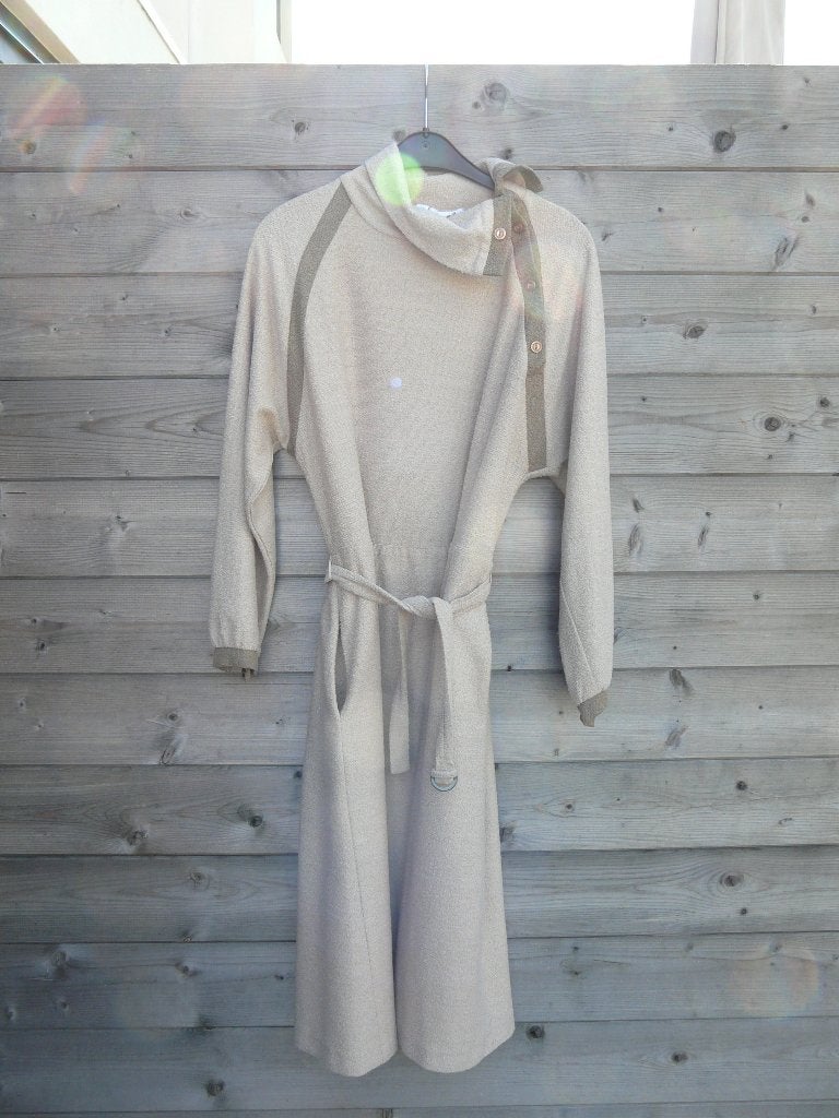 Vintage, trendy kleedjes voor herfst en winter  M 44, Kleding | Dames, Ophalen, Gedragen, Maat 42/44 (L), Overige kleuren