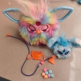 Interactieve Furby + Mini Furby & Accessoires, Overige karakters, Blauw, Ophalen of Verzenden, Zo goed als nieuw