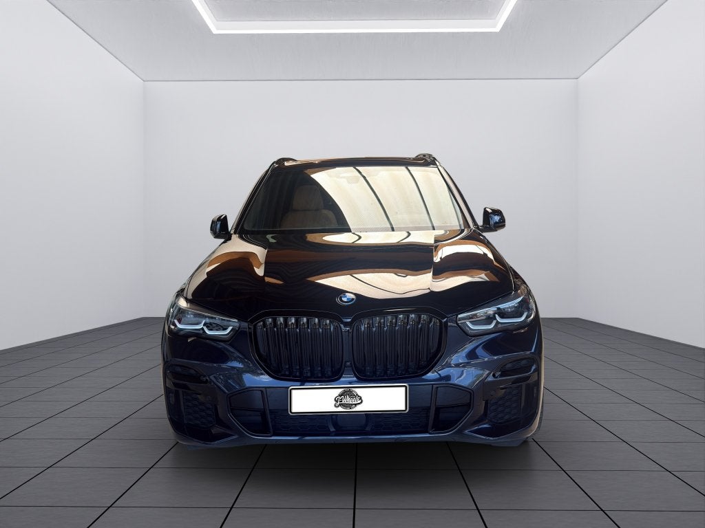BMW X5 xDrive45e – M-Sport - HUD - AHK - 360 - Cognac, Autos, Achat, Entreprise, Entretenue par le concessionnaire, 5 portes