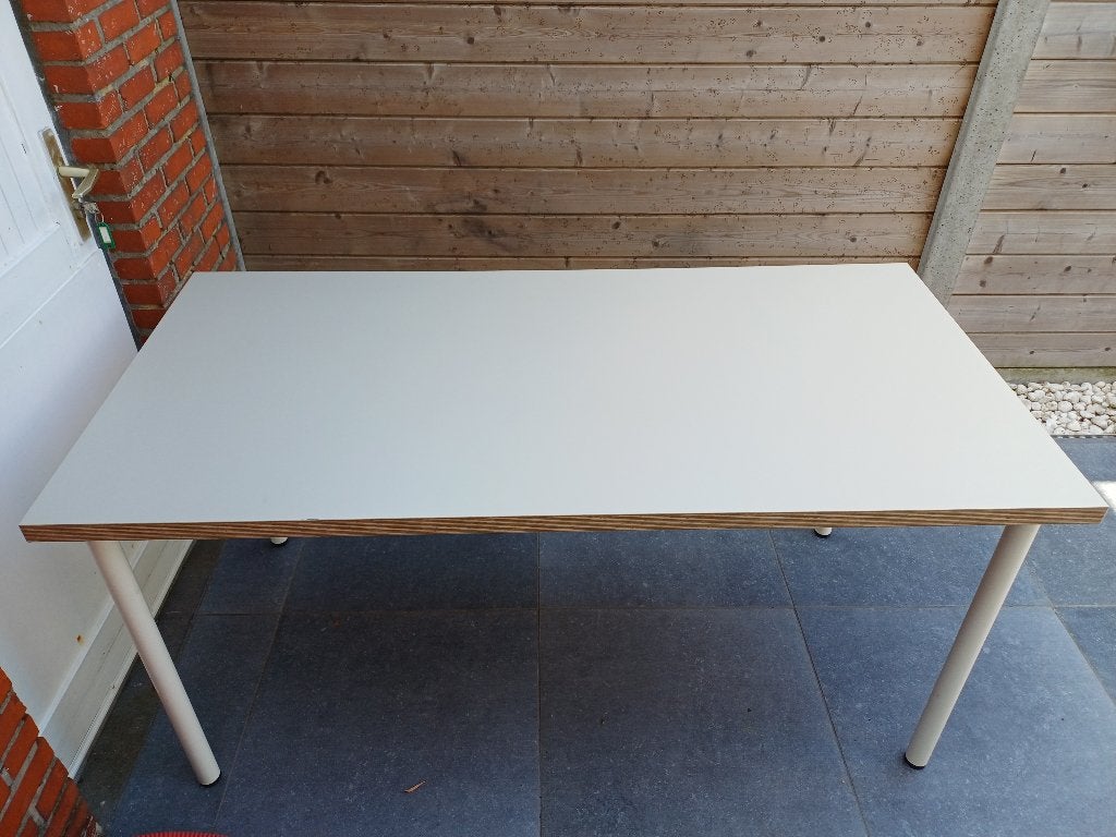 Ikea linnmon bureautafel, Huis en Inrichting, Ophalen, 150 cm, Hout, Zo goed als nieuw