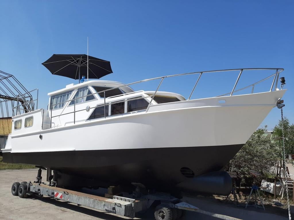 Leuke binnenwater vaarboot, Watersport en Boten, Ophalen, Keuken