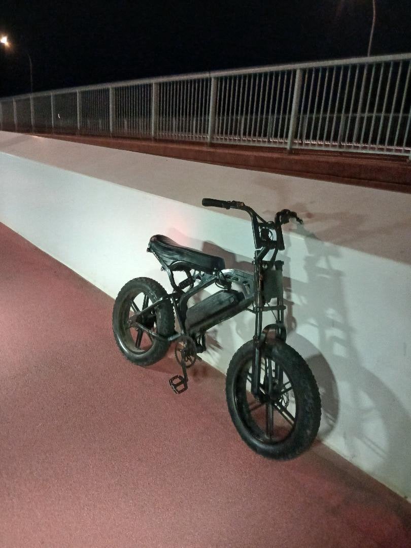 V20 zwart, Fietsen en Brommers, Brommers | Derbi, Ophalen, Gebruikt, Klasse A (25 km/u), 1000 cc