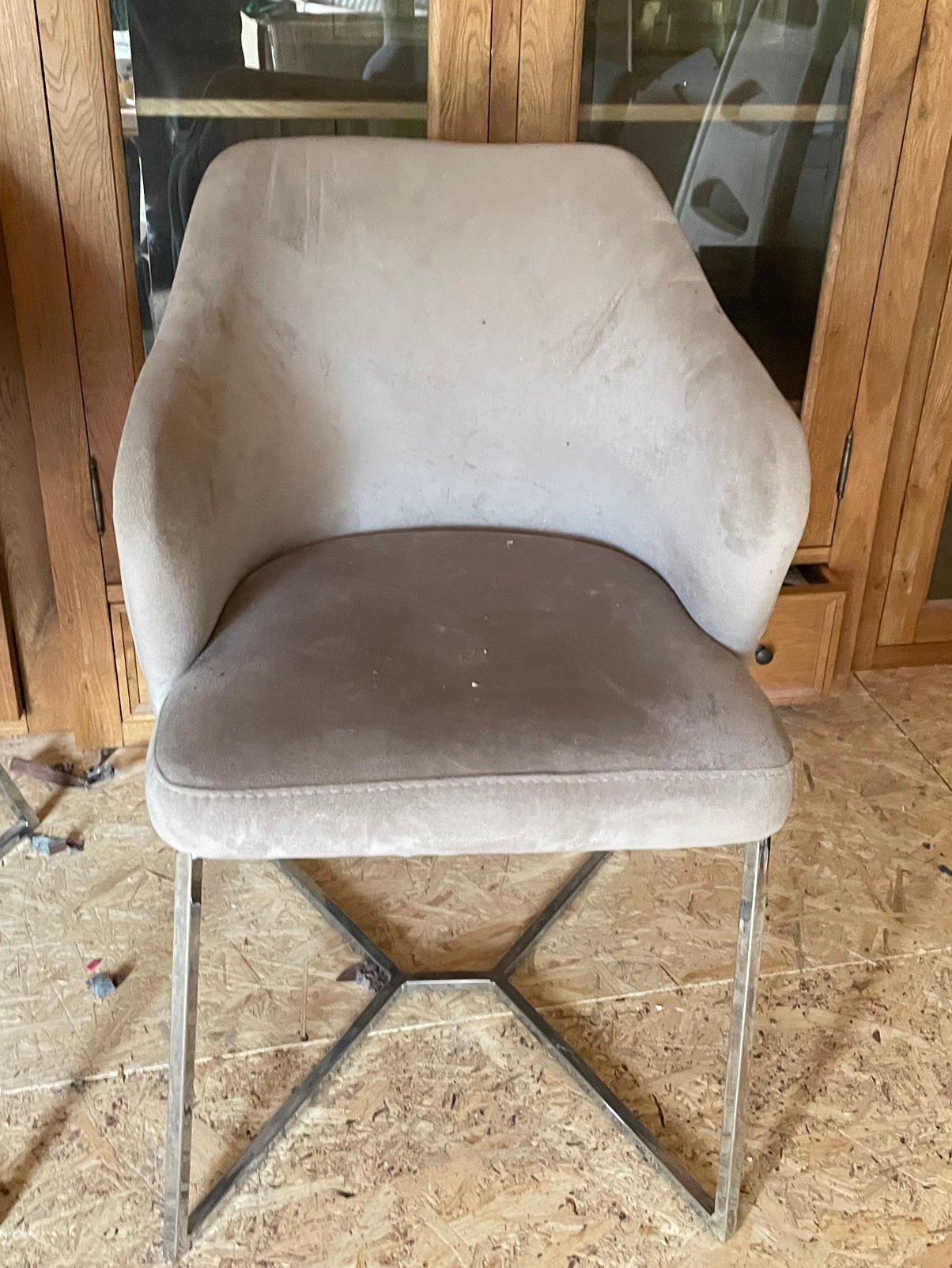 6 stoelen, Ophalen, Zo goed als nieuw
