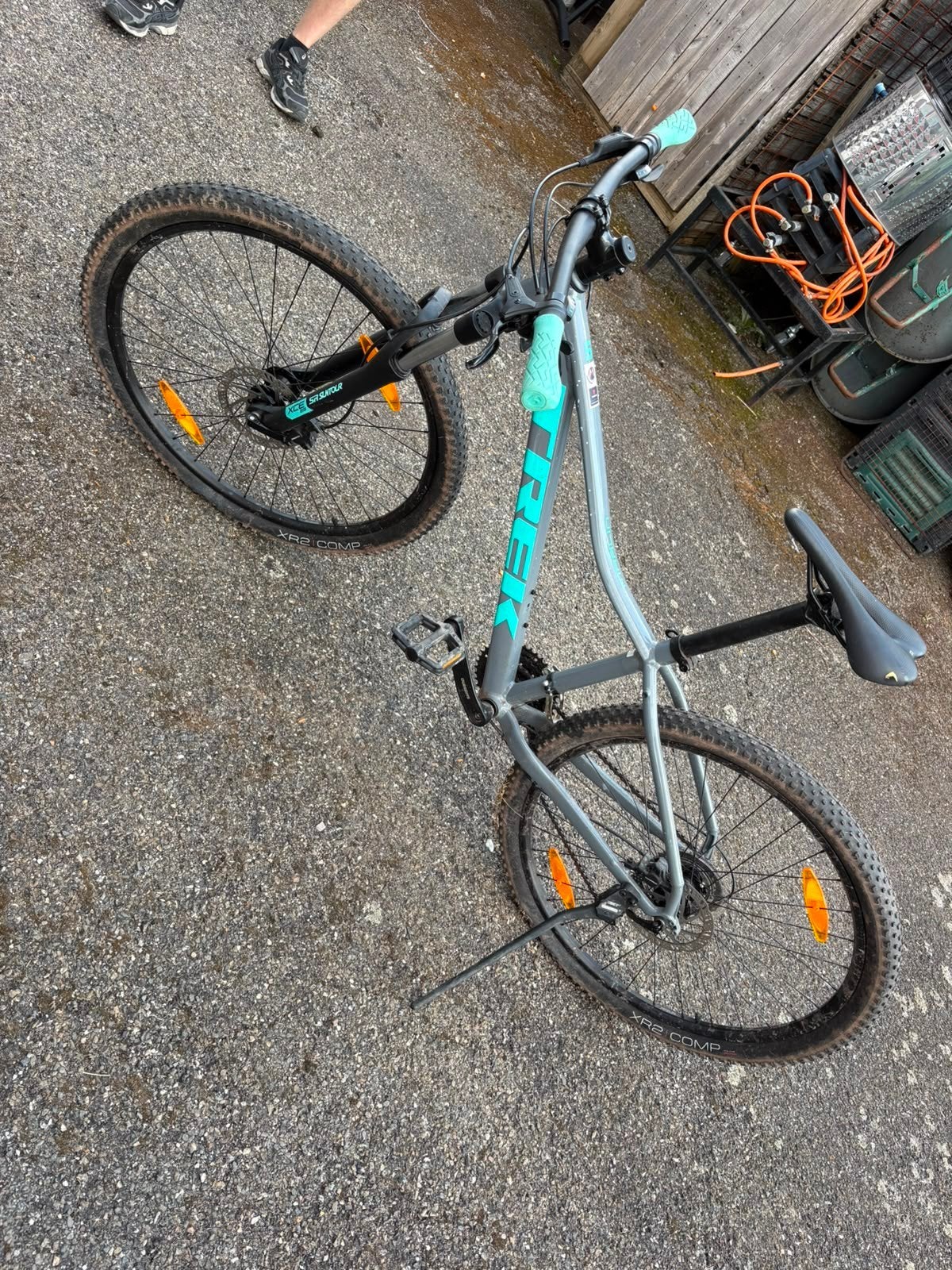 vend velo, Repose-pieds, Comme neuf, Enlèvement, Chrome