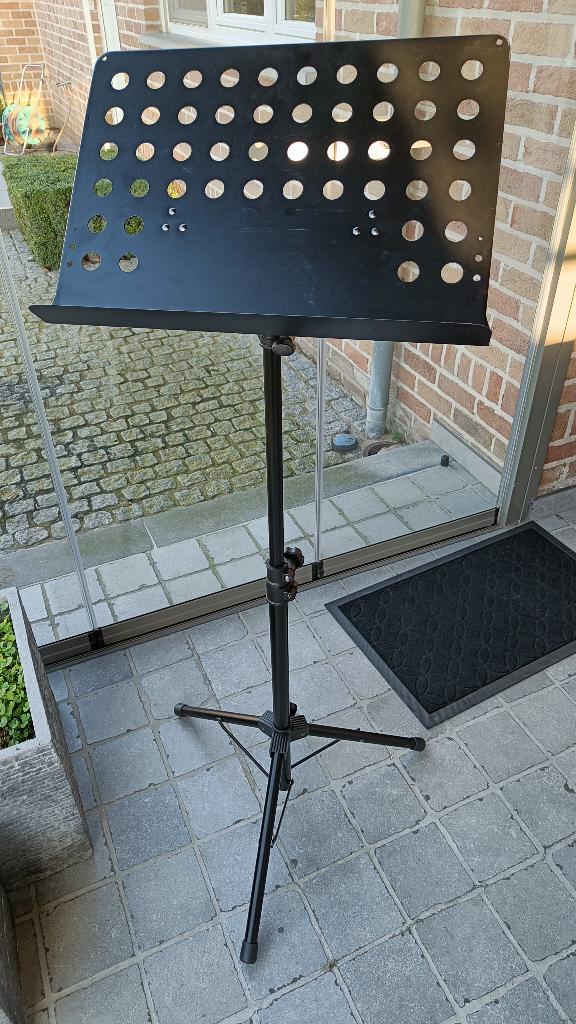 pupiter, muziekstandaard, zwart, Musique & Instruments, Pieds, Enlèvement ou Envoi, Utilisé, Pied, Autres instruments