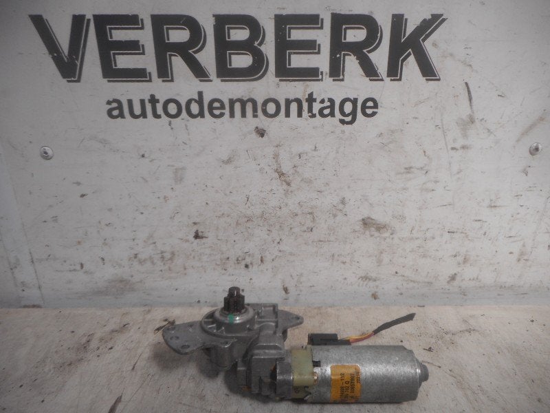 TOIT OUVRANT MOTEUR Audi A6 Avant (C5) (3bo959762q), Brose SE, Audi, Info@brose.com, Utilisé