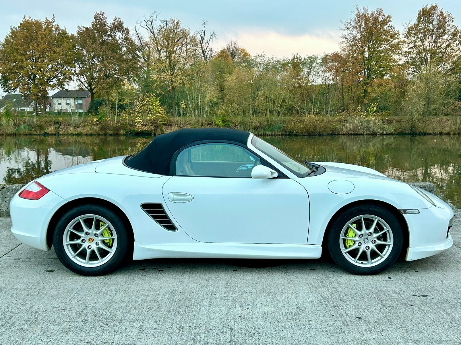 Porsche Boxster 2008, 86k km, Autos, Cuir et Alcantara, Achat, Beige, Cabriolet