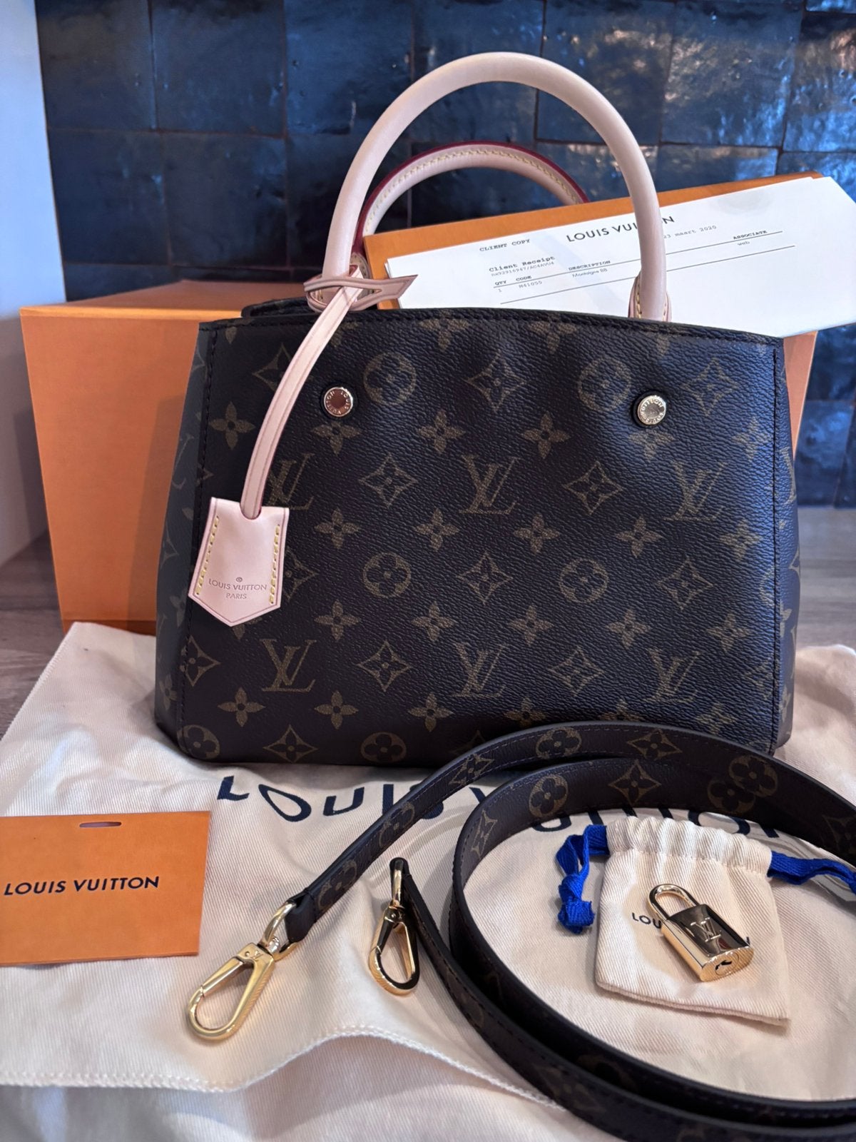 Gloednieuwe Louis Vuitton BB Montaigne met factuur, Enlèvement, Neuf