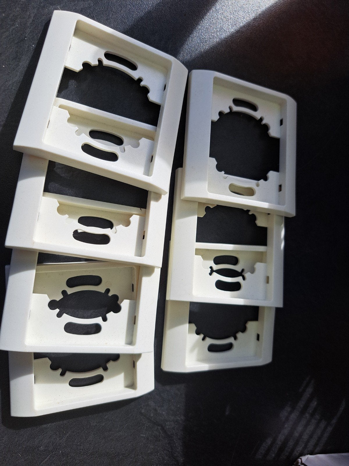 Contour de prises ou interrupteur, Enlèvement ou Envoi, Neuf, Plaque de finition
