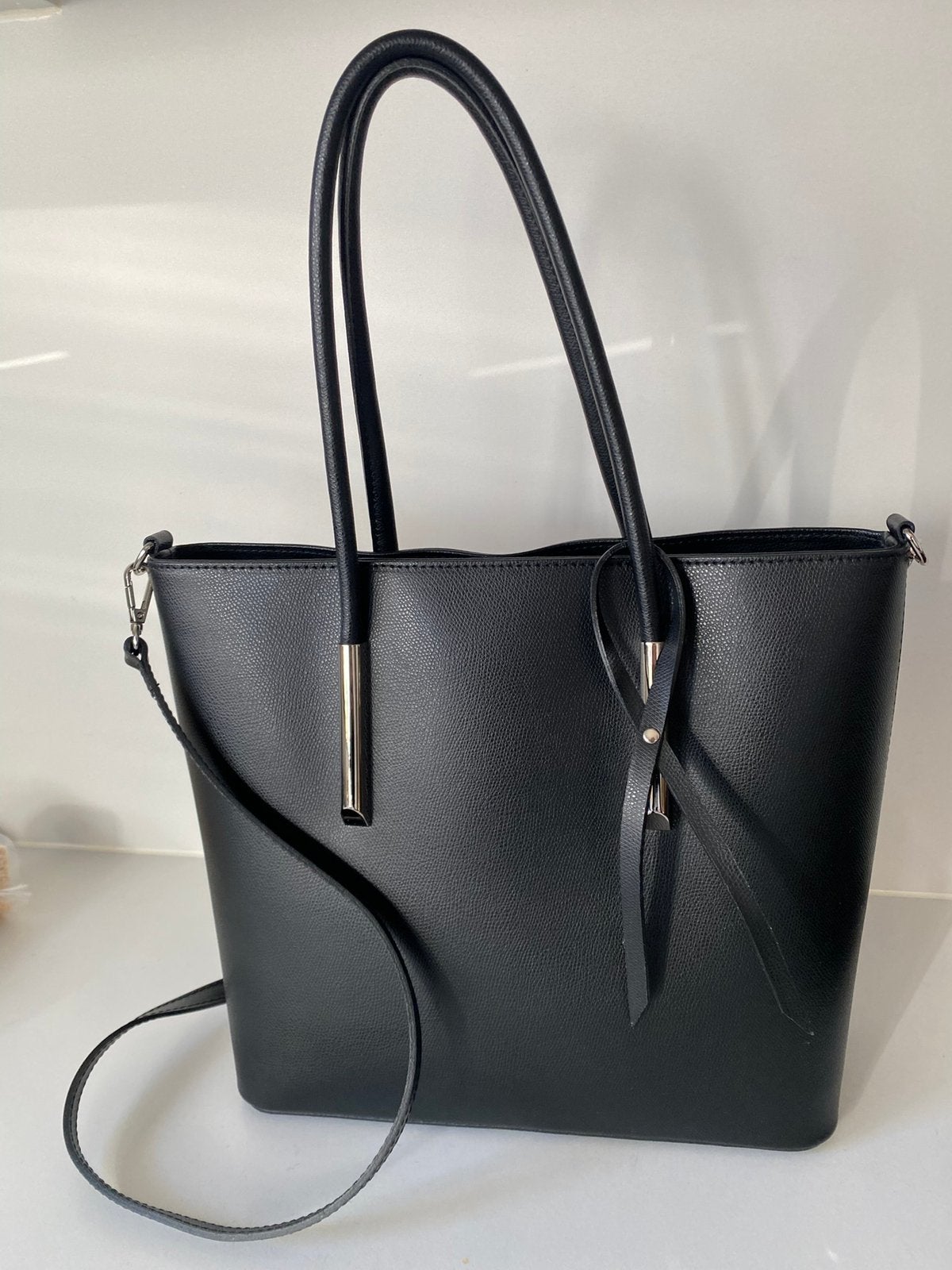 Nieuwe, lederen handtas, Handtassen en Accessoires, Tassen | Damestassen, Ophalen, Nieuw, Handtas