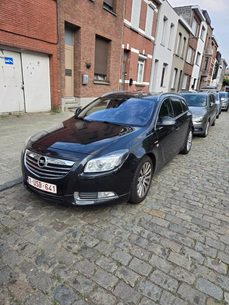 Opel insingia 2.0 d EXPORT MAAR MOTOR STAR NIET GOED, Auto's, Particulier, Te koop