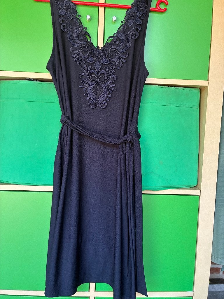 Kleedjes, Kleding | Dames, Ophalen, Zo goed als nieuw, Maat 42/44 (L)