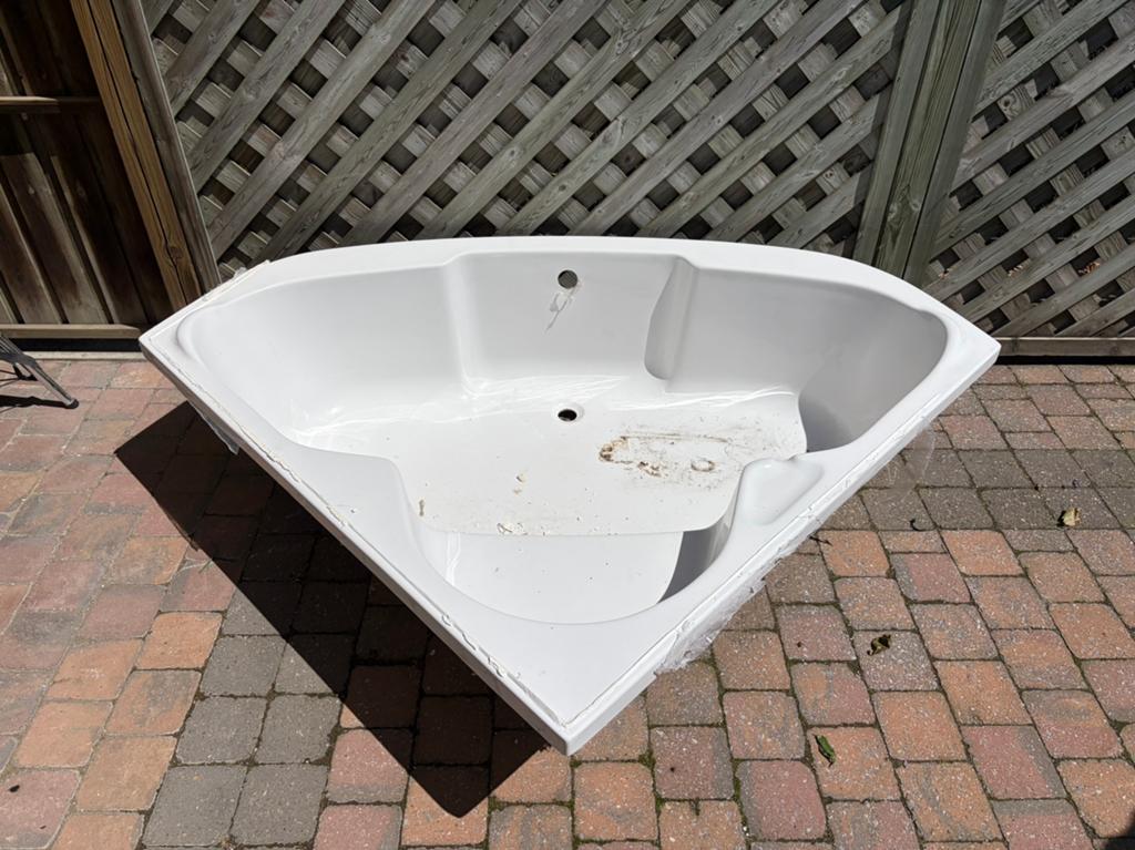 Baignoire d'angle, Enlèvement, Comme neuf