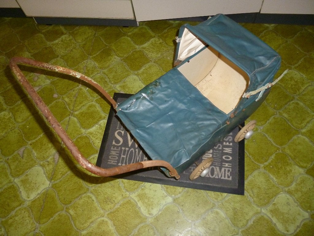 voiture poupée landau Tork année 50, Antiquités & Art, Enlèvement