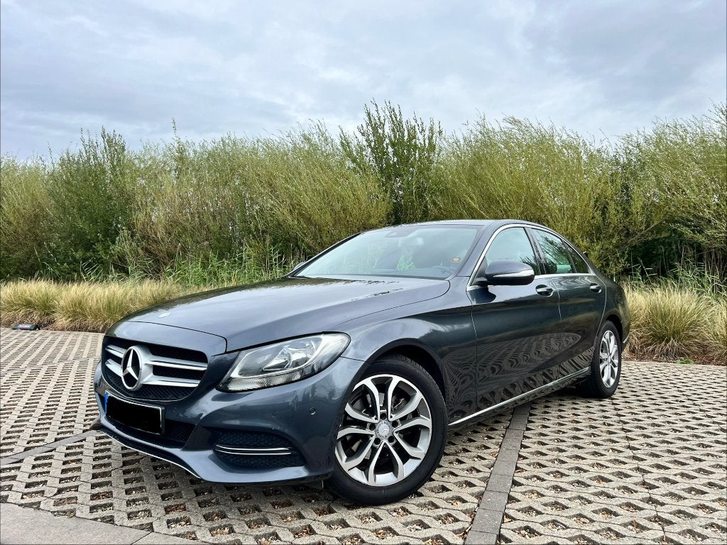 Mercedes-Benz C 180 /Benzine/ Avantgarde/, Auto's, Euro 6, 4 cilinders, Leder en Stof, Particulier