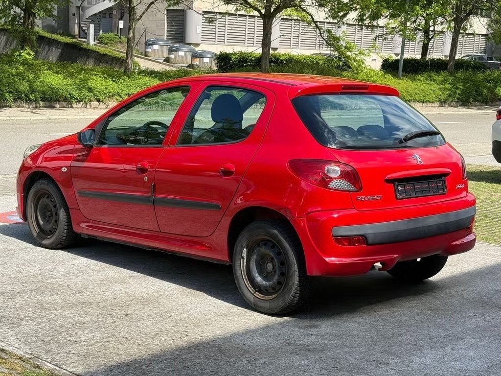 Peugeot 206+ 1.4 HDi 2011 | Climatisation, Auto's, Stof, Bedrijf, 5 deurs, Stadsauto