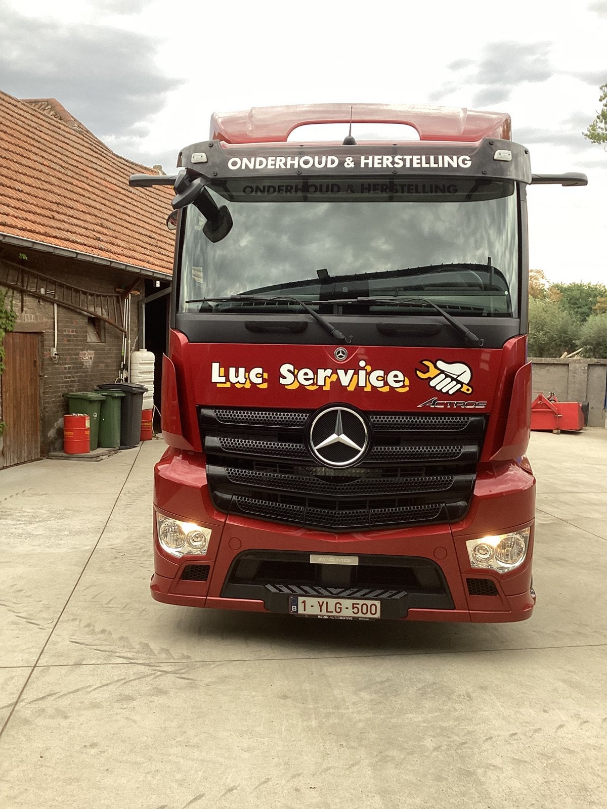 Mercedes Actros 2635 met inrichting, Autos, Rouge, Achat, Euro 6, 2 places