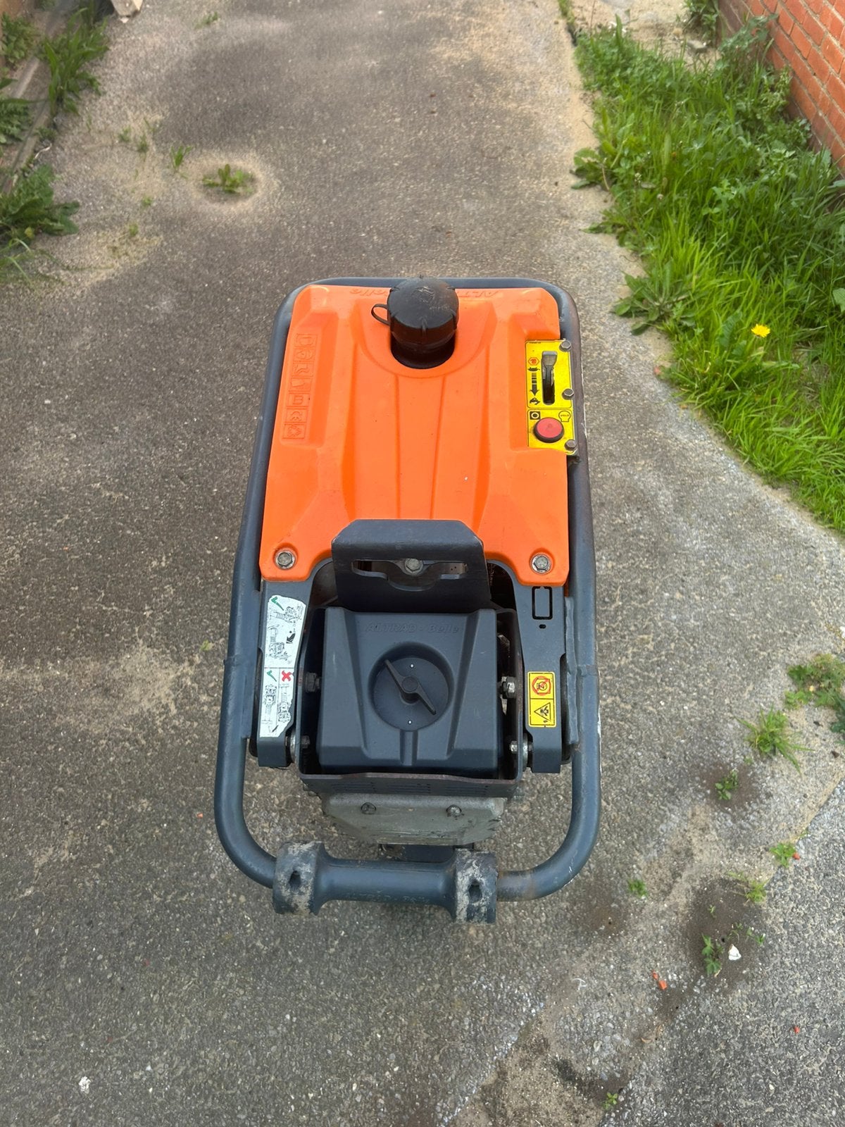 Professionele Altrad Belle RTX60 Trilstamper (Bouwjaar 2020), Doe-het-zelf en Bouw, Ophalen, Gebruikt