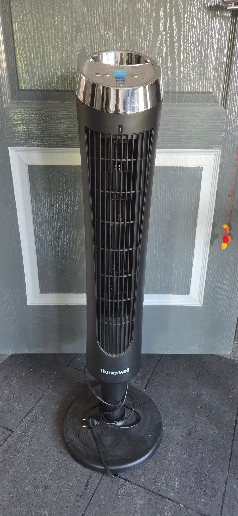 Torenventilator, Electroménager, Ventilateurs, Enlèvement, Ventilateur avec télécommande, Comme neuf, Ventilateur tour