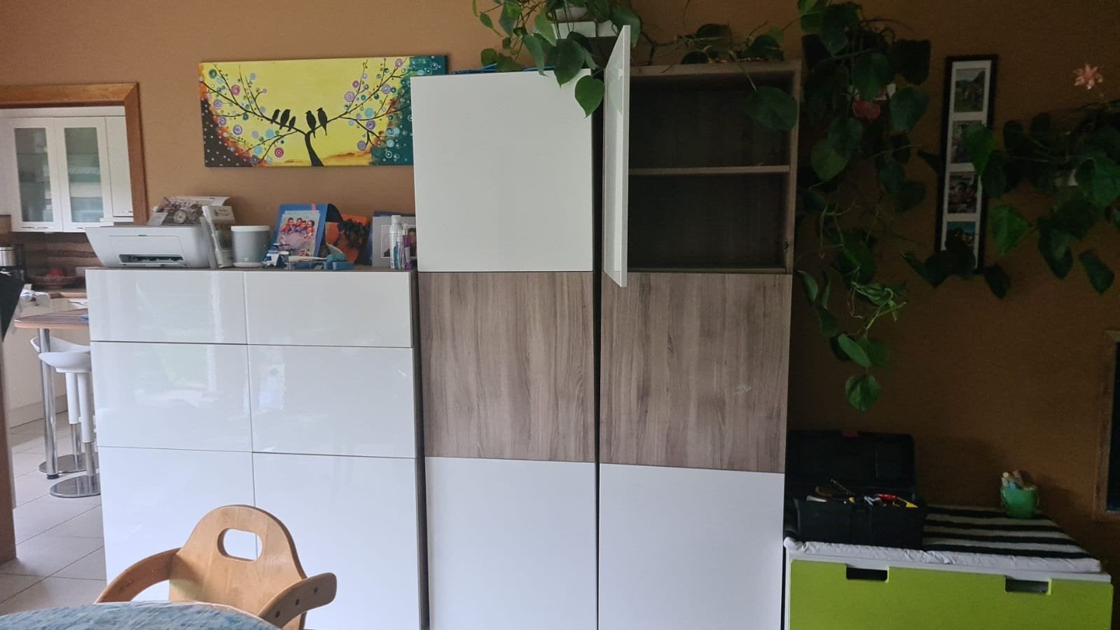 Middelhoge dressoir  BESTÅ met 4 bovenste lades, Huis en Inrichting, Kasten | Dressoirs, Ophalen
