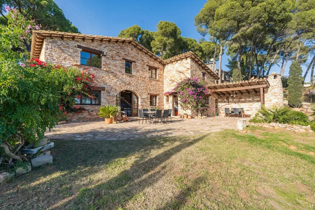 Villa sa riera costa brava, Immo, Buitenland, Overige soorten, Spanje, 5 kamers, 400 m²