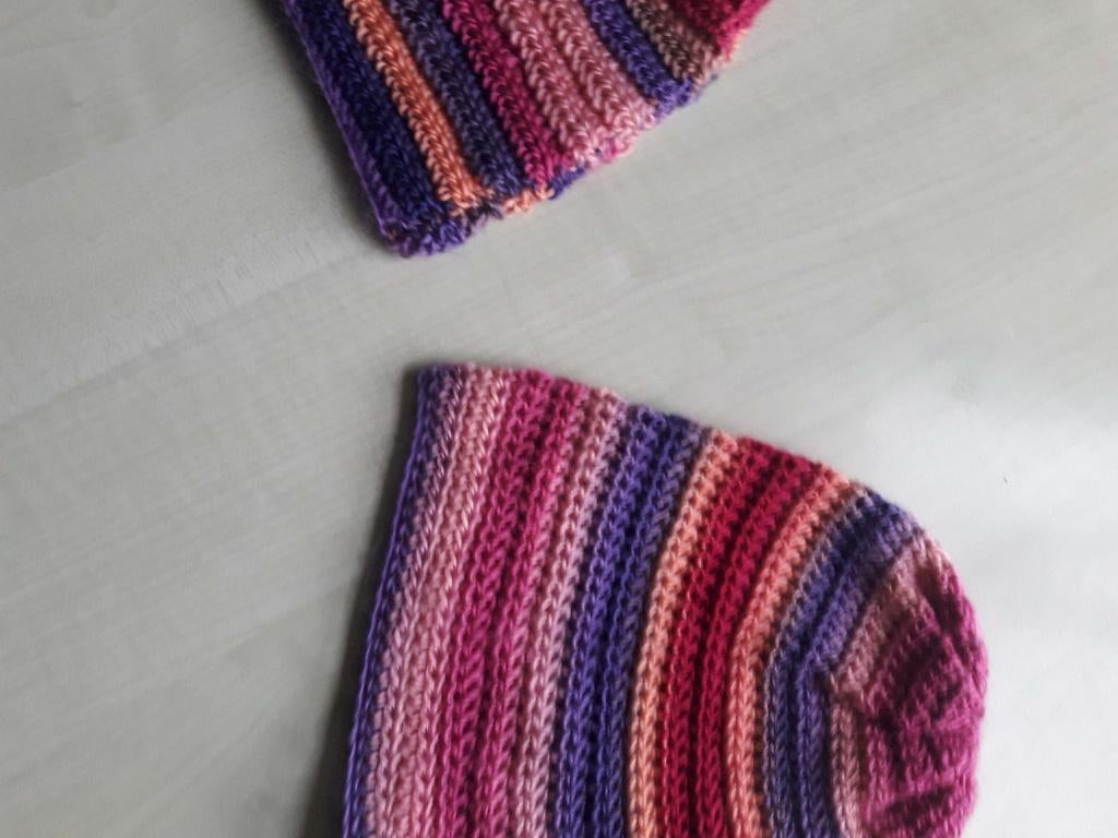 Set : nieuwe, gehaakte mutsjes., Hobby & Loisirs créatifs, Tricot & Crochet, Enlèvement ou Envoi, Neuf, Crochet, Autres types